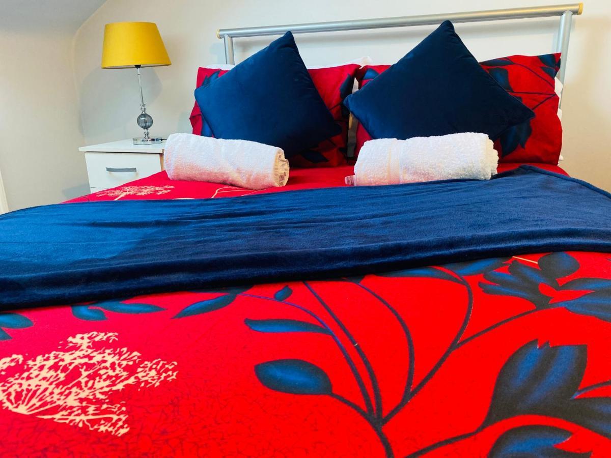 London Manor Homes מראה חיצוני תמונה