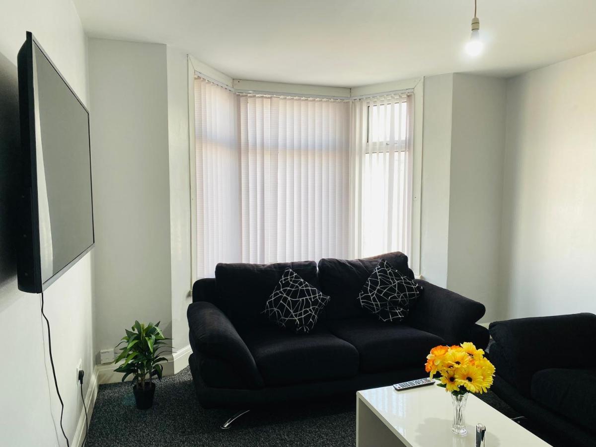 London Manor Homes מראה חיצוני תמונה