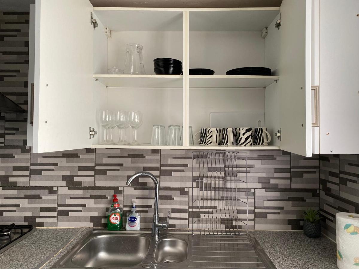 London Manor Homes מראה חיצוני תמונה