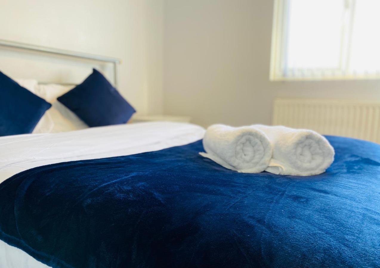 London Manor Homes מראה חיצוני תמונה