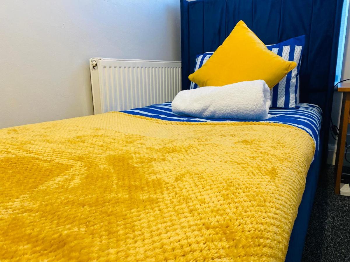 London Manor Homes מראה חיצוני תמונה